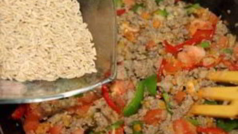 ризотто с овощами и мясом