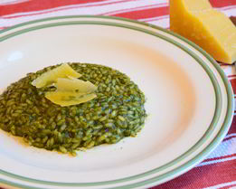 Ризотто со шпинатом и пармезаном