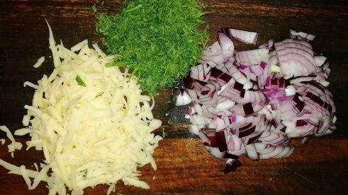 розовое ризотто с белыми грибами