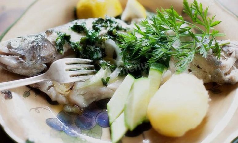 Рецепт форели в духовке целиком