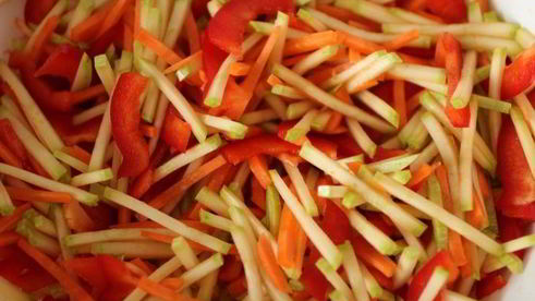 кальмары, фаршированные овощами