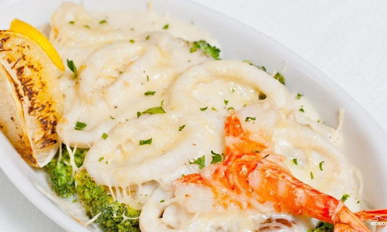 Рецепт кальмаров в сметанном соусе