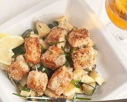 Лосось в кунжуте на овощной подушке