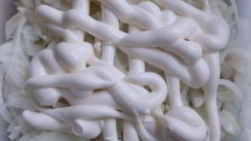 минтай в майонезе