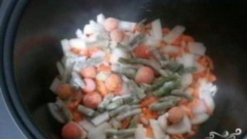 рыба, тушенная с овощами в мультиварке