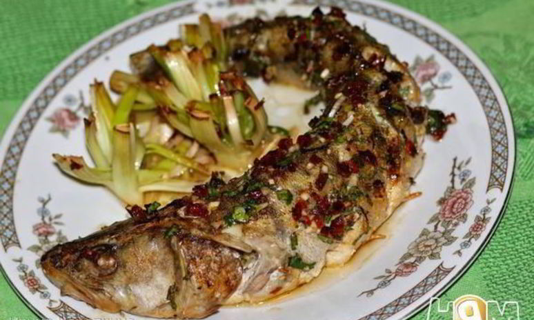 Рецепт судачка запеченного на итальянский манер