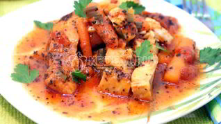 Треска томленая в томатном соусе