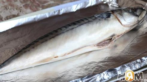 запеченая скумбрия в соусе чимичурри