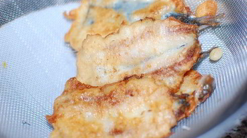 жареная салака в кляре