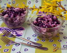 Салат-гарнир из краснокочанной капусты и риса
