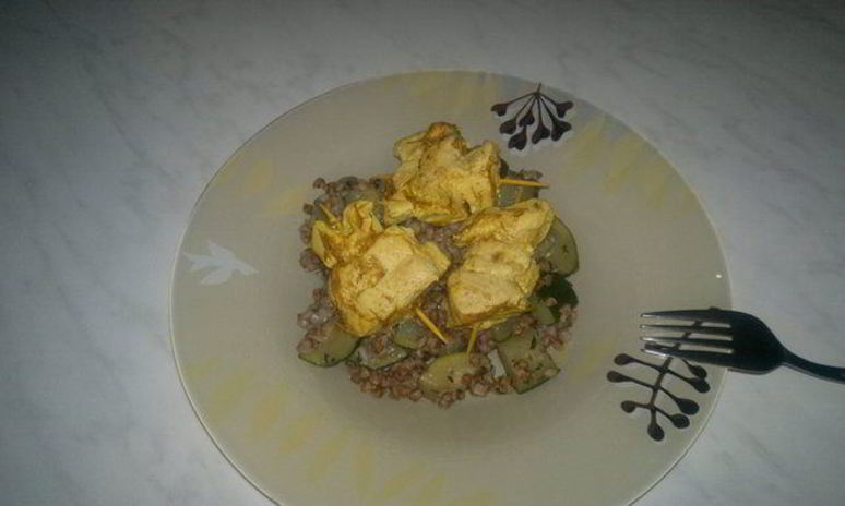 Рецепт гречетто с пивом портер и цукини и шашлык из куриной грудки в индийском стиле