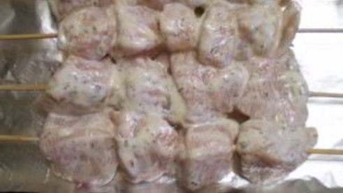 куриные шашлычки на шпажках в духовке для детей