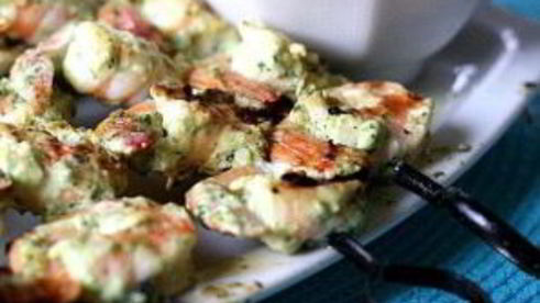 шашлык из креветок с семечками тыквы