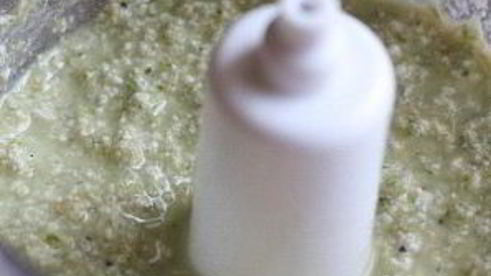 шашлык из креветок с семечками тыквы