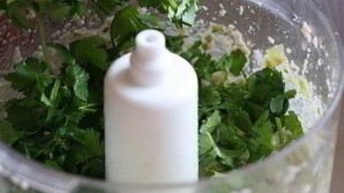 шашлык из креветок с семечками тыквы