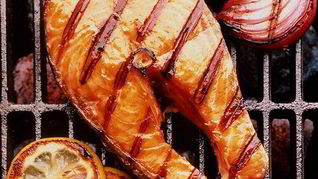 Шашлык из семги на решетке