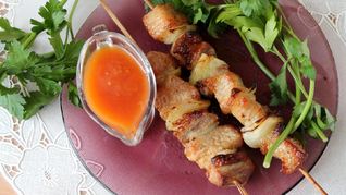 Шашлык из свинины с маринадом из лука и кефира
