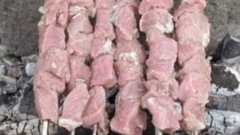 шашлык из телятины на минеральной воде