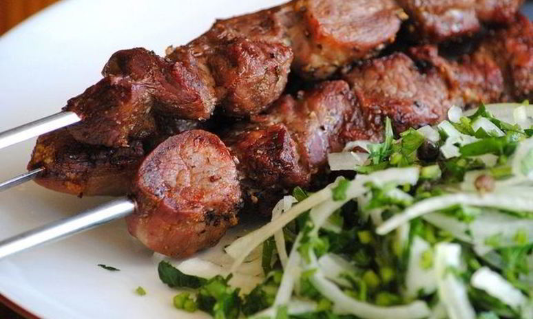 Рецепт шашлыка в духовке в рукаве