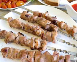 Шашлык в электрошашлычнице