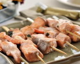 Шашлыки из лосося в специях