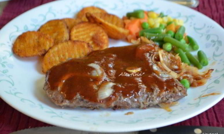 Рецепт говяжьих стейков на сковороде