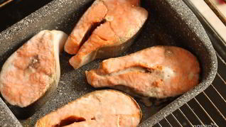 Кижуч стейки в духовке