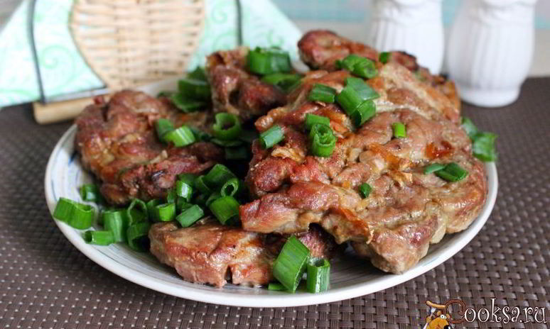Рецепт сочных свиных стейков
