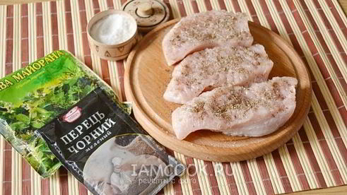 стейк из индейки на сковороде