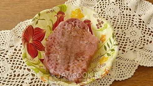 стейк из свинины в фольге