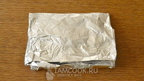 стейк из свинины в фольге