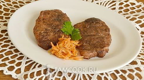 стейк из свинины в фольге