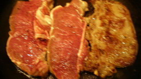 стейк с бальзамическим соусом