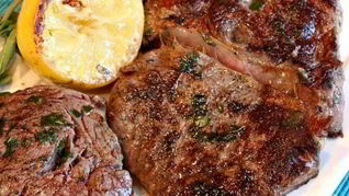 Стейк с цитрусами