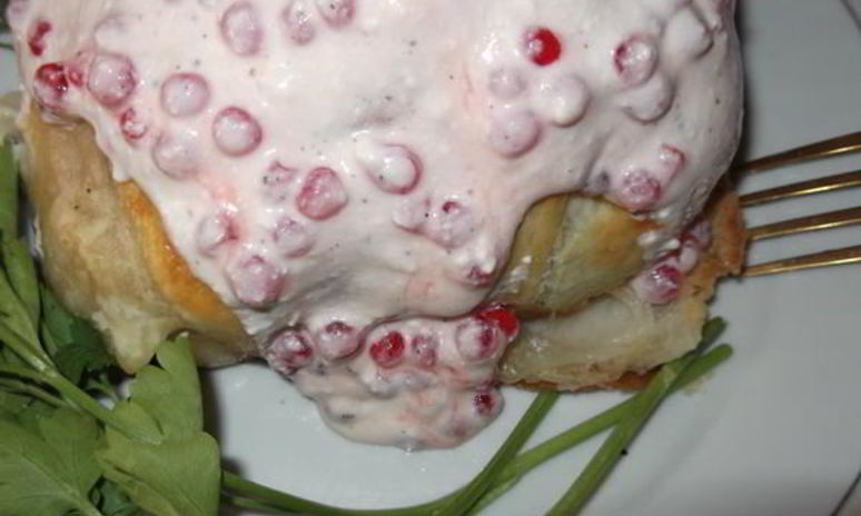 Рецепт стейков горбуши в слоеной шубке