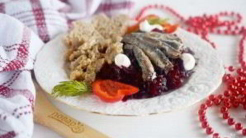 свекольный гарнир с килечкой