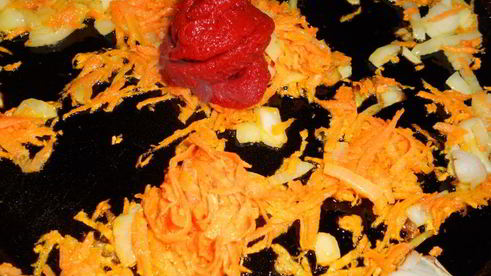 куриные тефтели с булгуром в томатном соусе