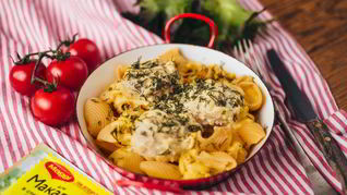 Куриные тефтели в сливочно-сырном соусе