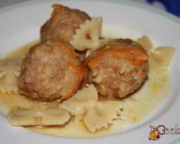 Мясные тефтели с фарфалле