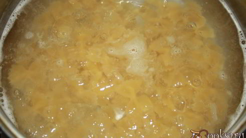 мясные тефтели с фарфалле