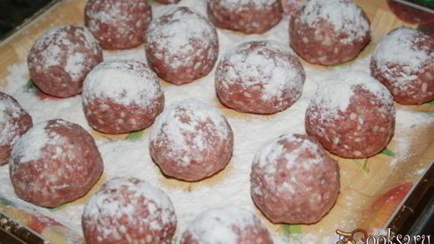 мясные тефтели с фарфалле