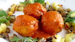 Мясные тефтели в апельсиново-томатном соусе