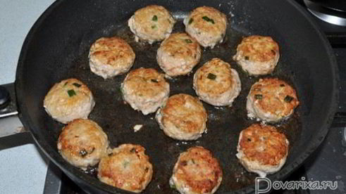 острые тефтельки в томатном соусе