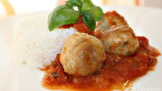 Рыбные тефтельки в томатном соусе