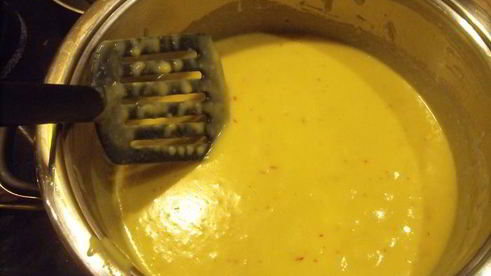 тефтели барселонские с шафрановым соусом