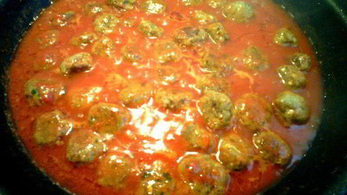 тефтели из сардин в соусе