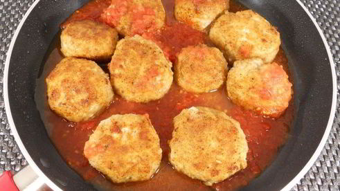 тефтели из смешанного фарша в томатно-апельсиновом соусе