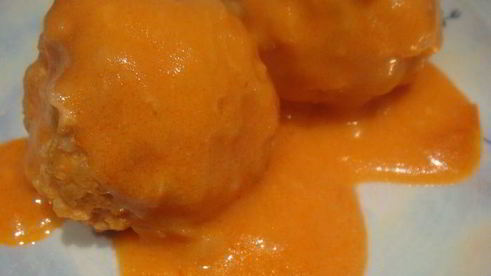 тефтели с булгуром в сливочно-томатном соусе