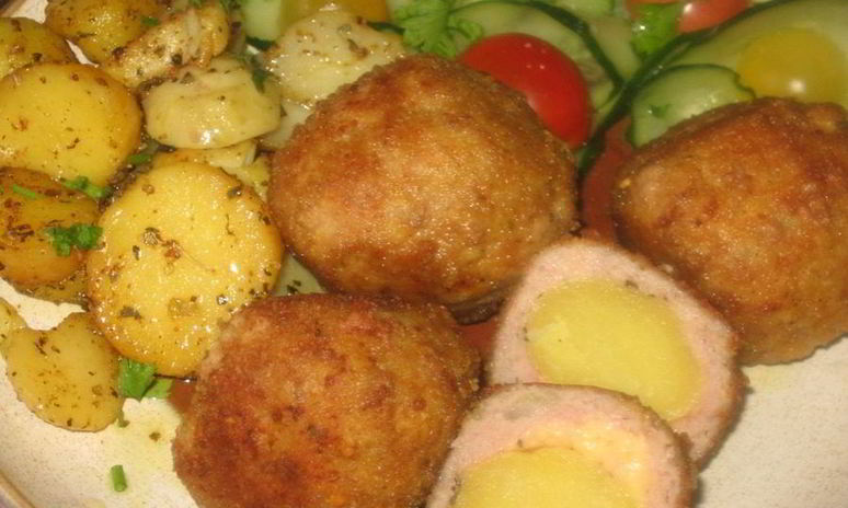 Рецепт тефтелей с картофелем