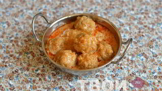 Тефтели в томатно-сметанном соусе